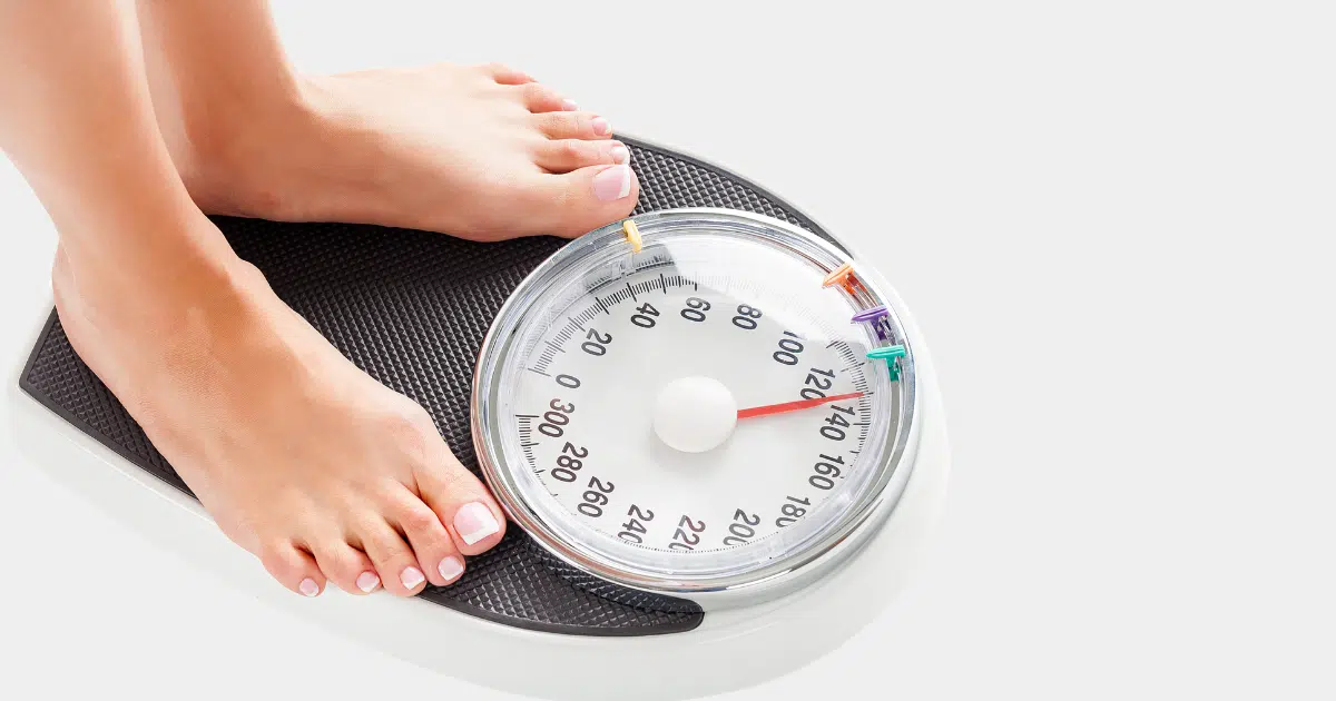 An image of scale showing weight lost.