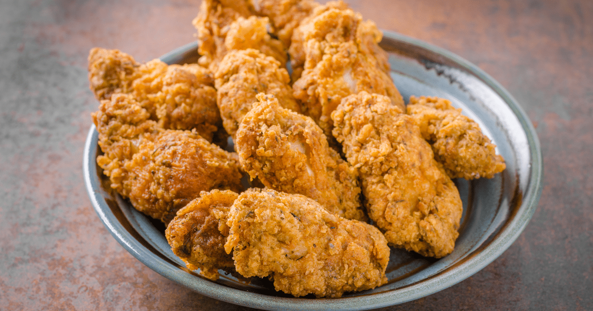 Image of fried chicken, foods to avoid when taking Tirzepatide.